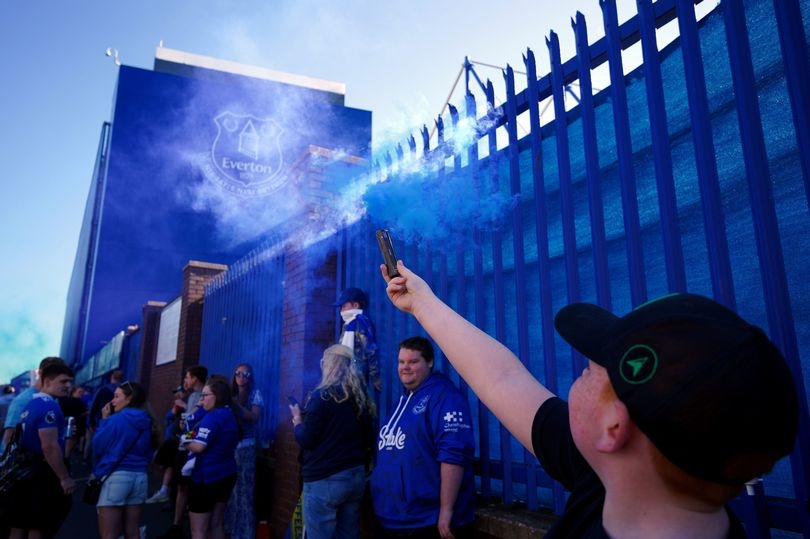 I saw unprecedented scenes on my way to Goodison Park this morning - this doesn't happen in England