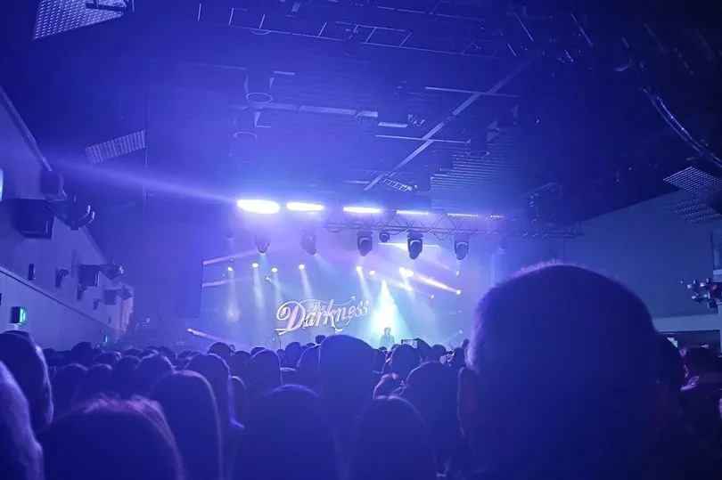 The Darkness halt Liverpool show mid-song after seeing problem in crowd