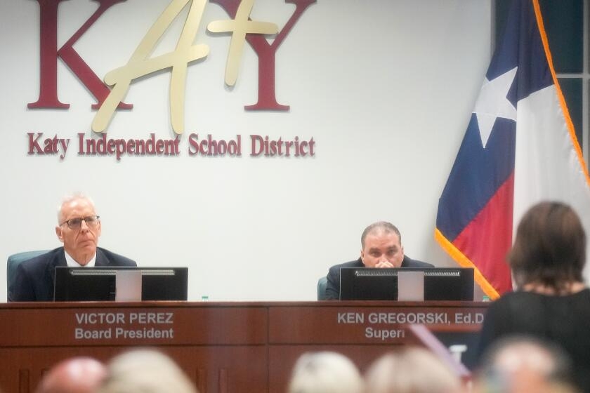 Granderson: Watch for even small shifts in Texas politics. Sometimes tectonic movements follow