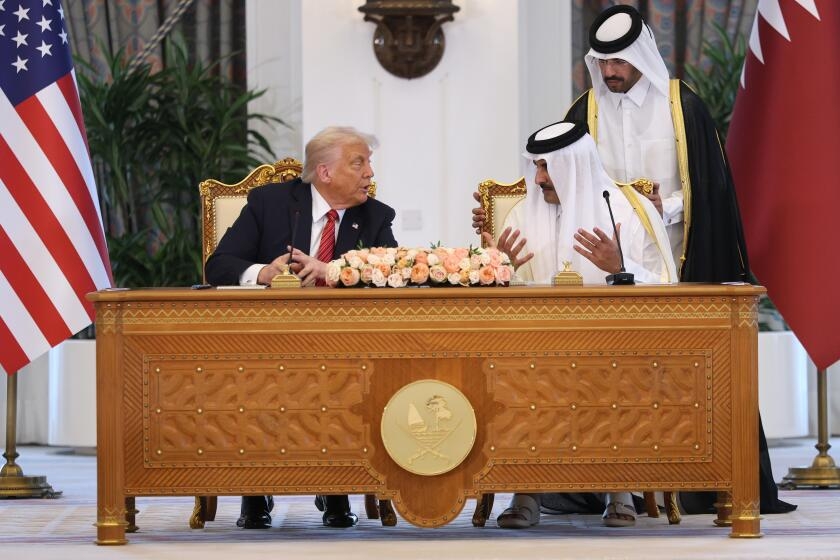 Calmes: Will the Qatar gift to Trump fly?