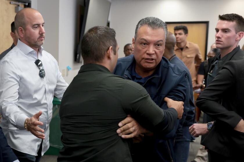 Letters to the Editor: We cannot allow a U.S. senator to be handcuffed for asking questions