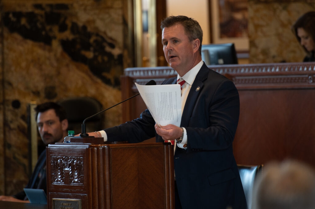 Louisiana lawmakers put some limits back in place on gifts to public officials