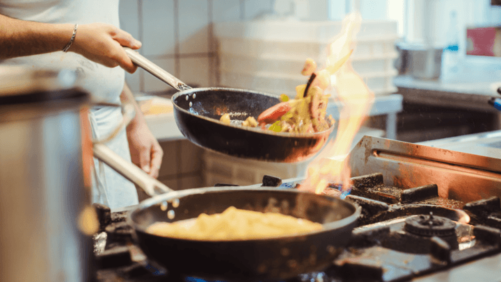 Louisiana lawmakers look to end restaurant reservation trading