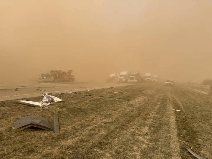 Thousands without power in Lubbock, Amarillo areas during high wind dust storm