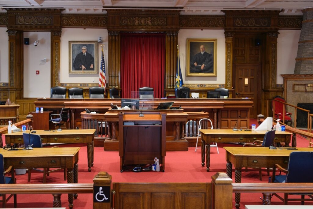 Maine public defense commission wants to improve confidentiality in jail communications