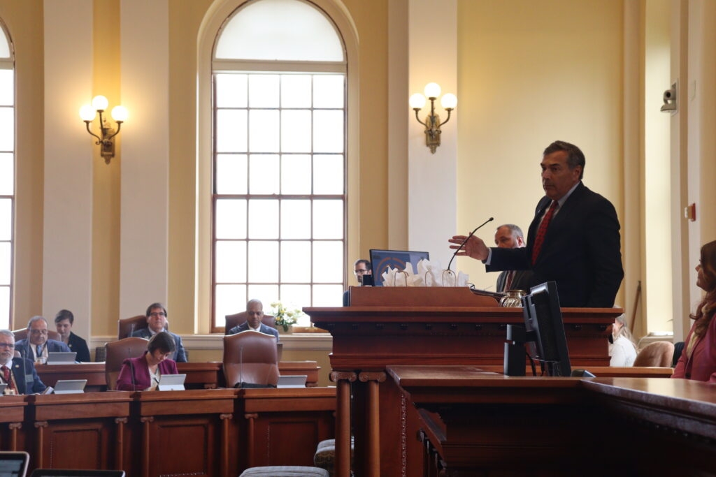 Could Maine adopt a four-day workweek? One legislator wants to find out