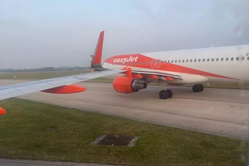 Exactly how did the wings of two planes collide at Manchester Airport?