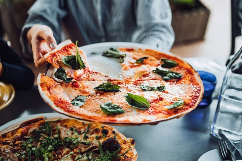 Gordon Ramsay's simple '30 second rule' ensures pizza is 'perfect' every time