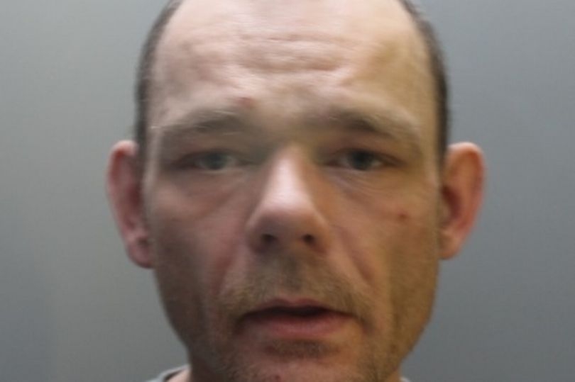 Call 999 immediately if you see missing man with links to Manchester