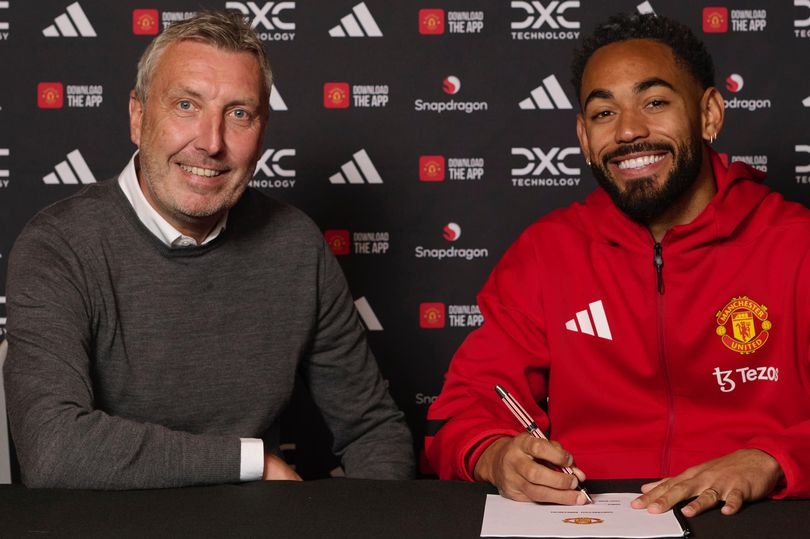 'Out of the blocks' - why Manchester United targeted two quick signings