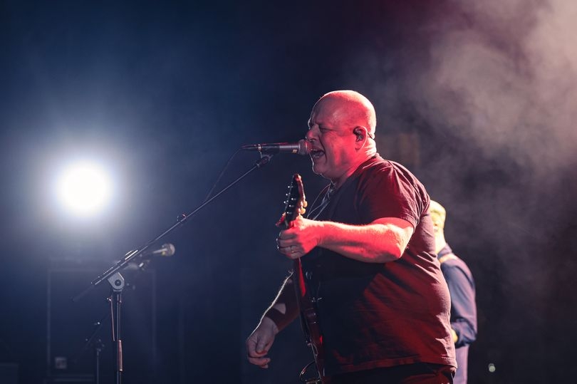 REVIEW: Pixies at Manchester Apollo