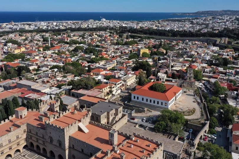 Greece and Turkey holiday hotspots rocked by 6.2 magnitude earthquake as TUI issues urgent update