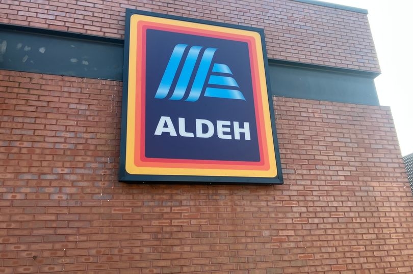 Petition to make 'Aldeh' sign on store near Heaton Park permanent