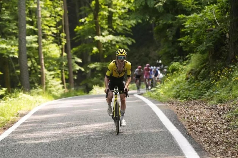 Bury's Simon Yates finishes safely in peloton to seal victory at Giro d'Italia