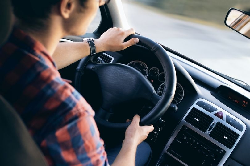 Drivers in Greater Manchester given 'important' message as they face being £1,200 out of pocket