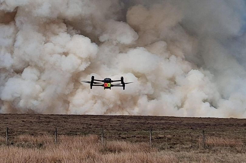 Landmark Cat and Fiddle pub closes as huge wildfire rages on nearby moors