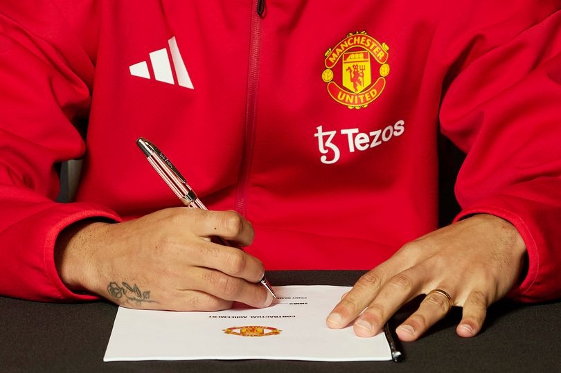 Two signings could complete Manchester United's new starting XI