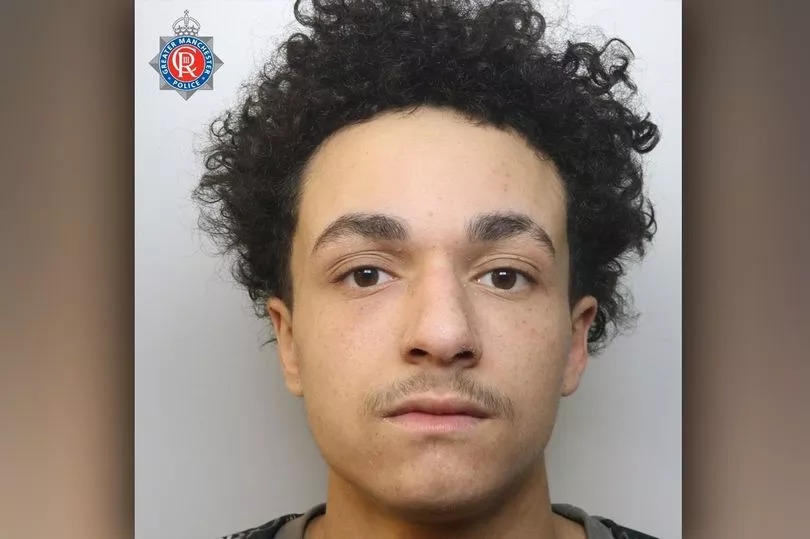Horror outside primary school as knifeman tries to stab dad picking up his child