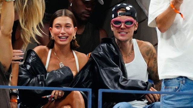 Hailey & Justin Bieber Dance It Out At Concert Amid Divorce Rumors