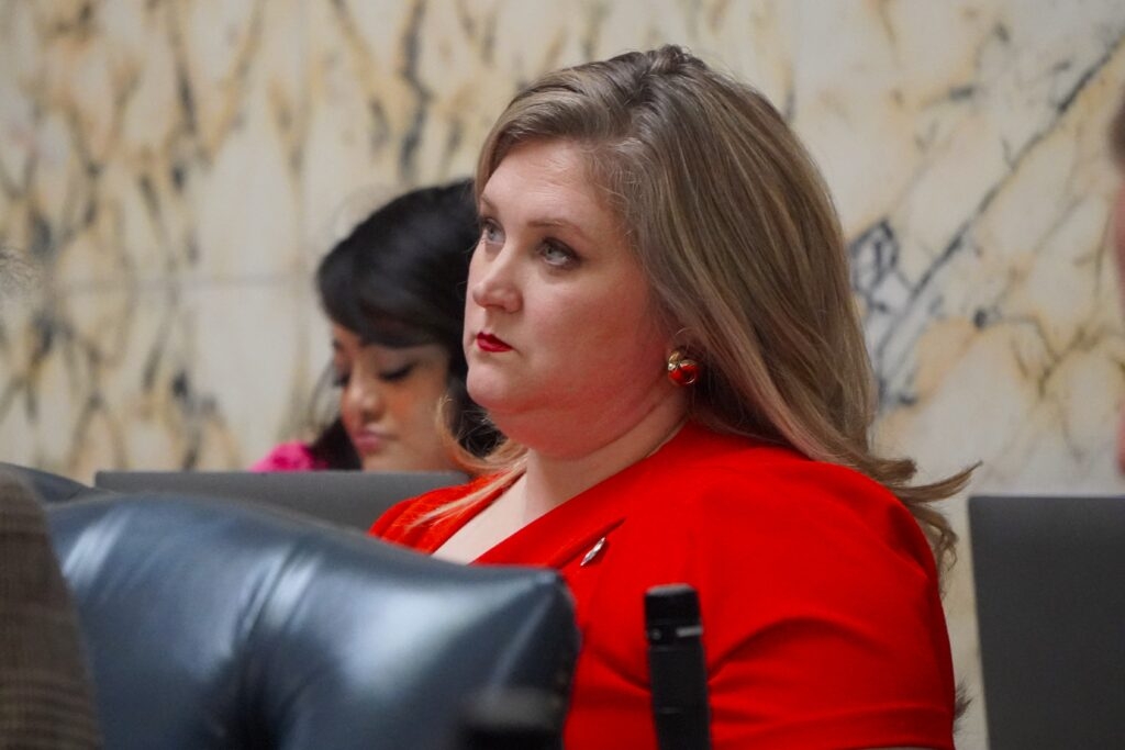 GOP attempt to derail abortion-funding bill falls short after emotional debate