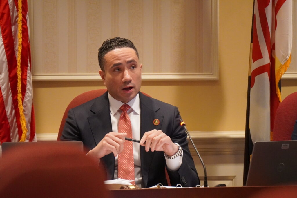 Bill allowing contraceptive vending machines in schools dies quick death in Senate committee