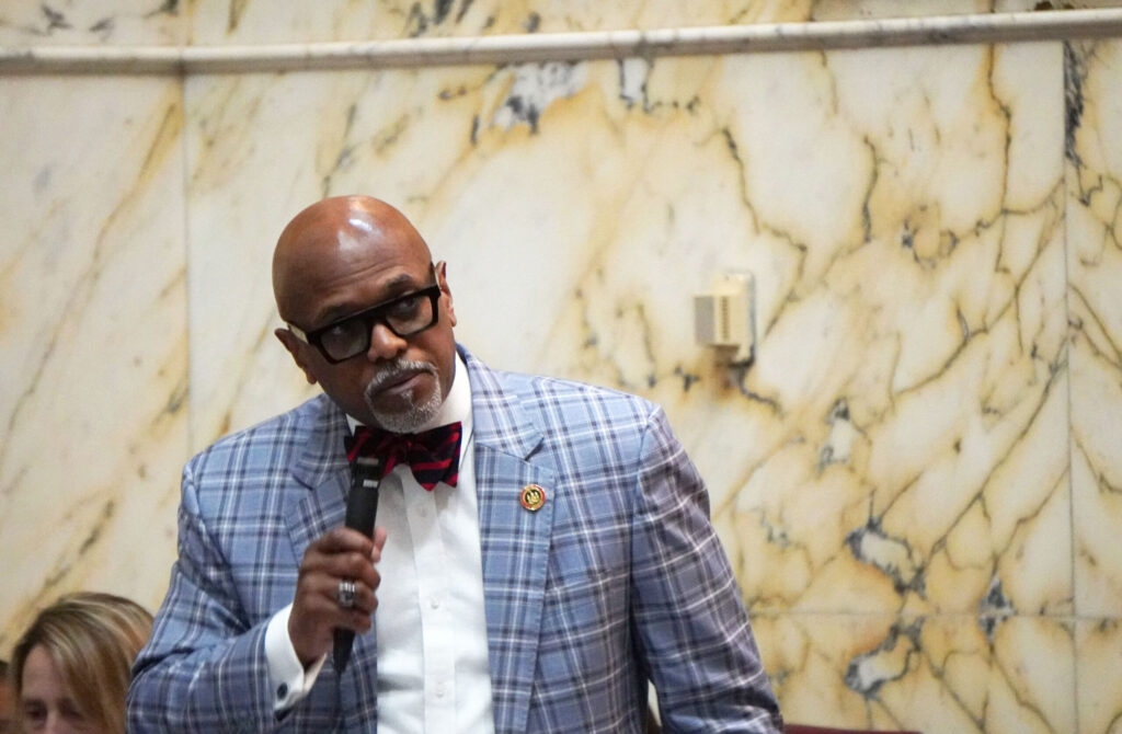Blueprint bill receives preliminary approval in the Senate