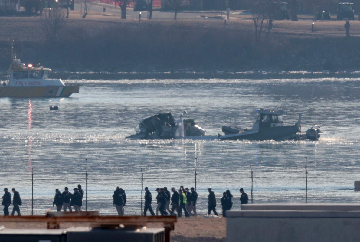 There Was Nearly Another Aviation Accident 24 Hours Before Fatal Potomac Crash