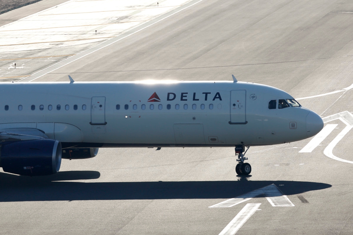 Delta Responds to Moana Girl's Viral Singing During Hours-Long Flight Delay