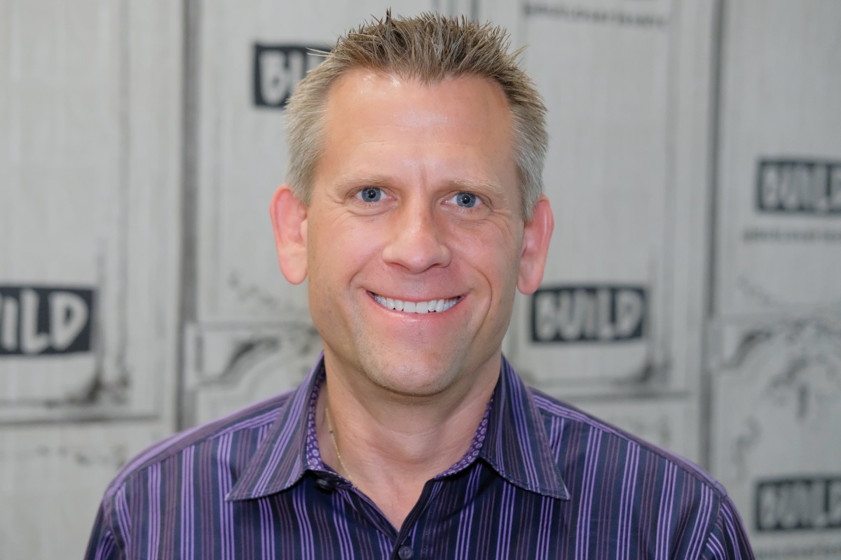 John Brenkus, Trailblazer Behind ESPN's ‘Sports Science,' Dies at 54