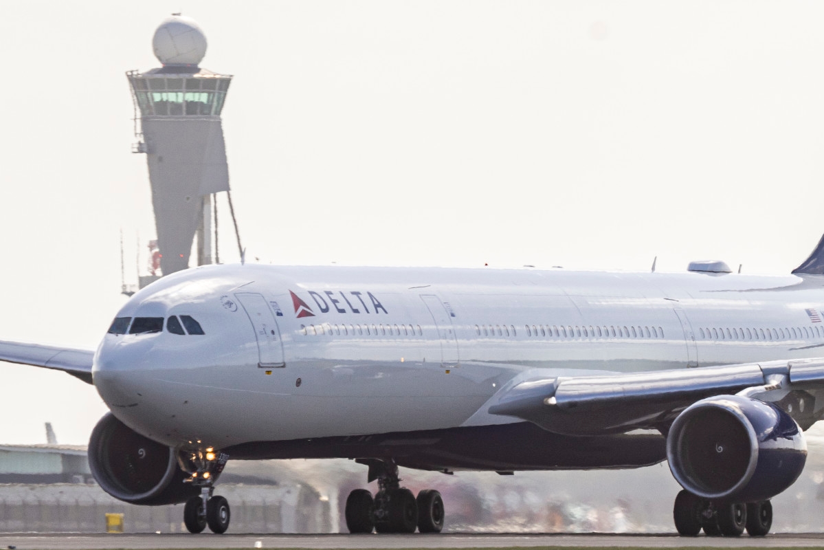 Delta Flight Forced to Make Emergency Landing for Increasingly Common Reason