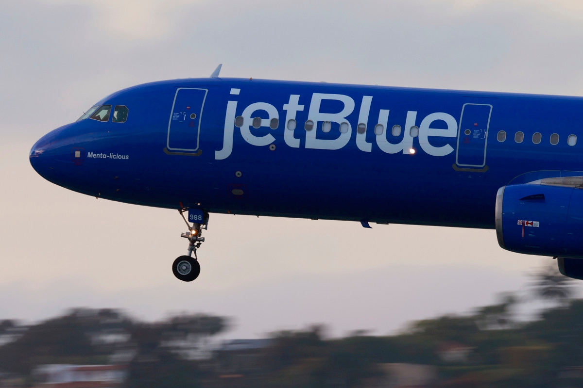 JetBlue May Not Be Independent Much Longer