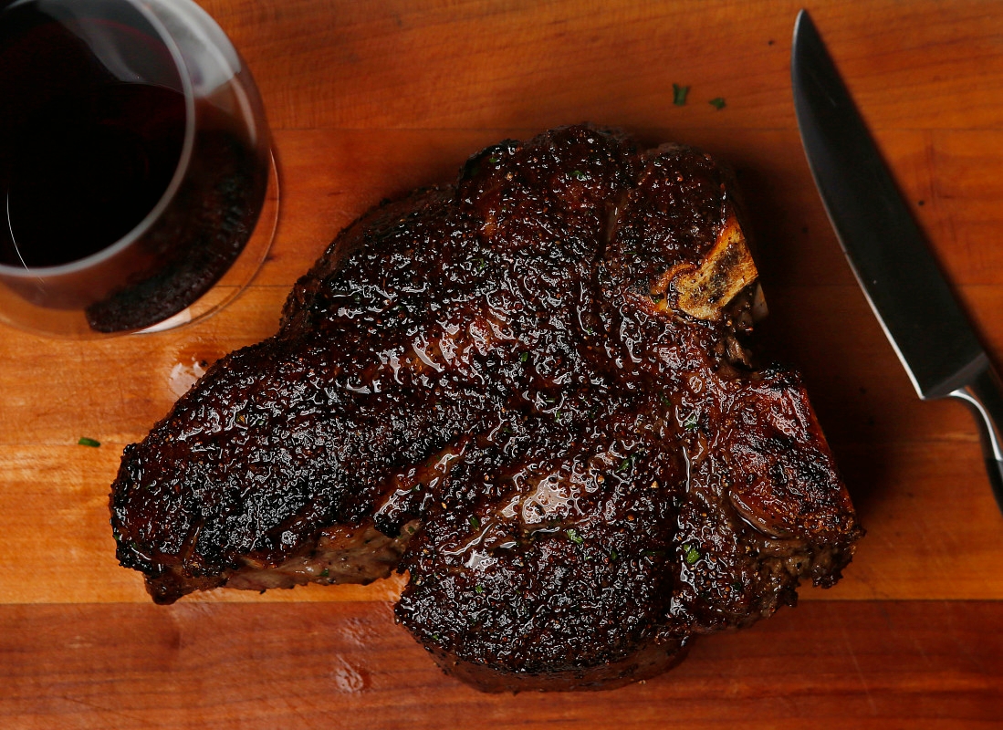 Legendary Chicago Restaurant Has 'Abruptly' Closed for Good