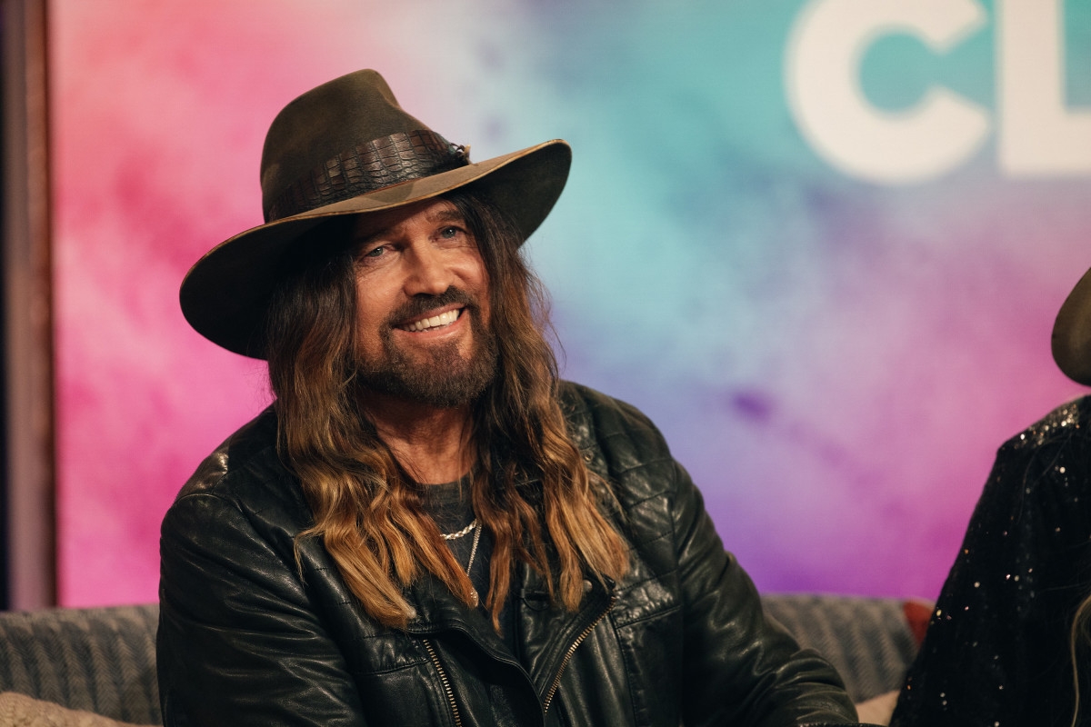 Billy Ray Cyrus Signals a Fresh Start With His Family