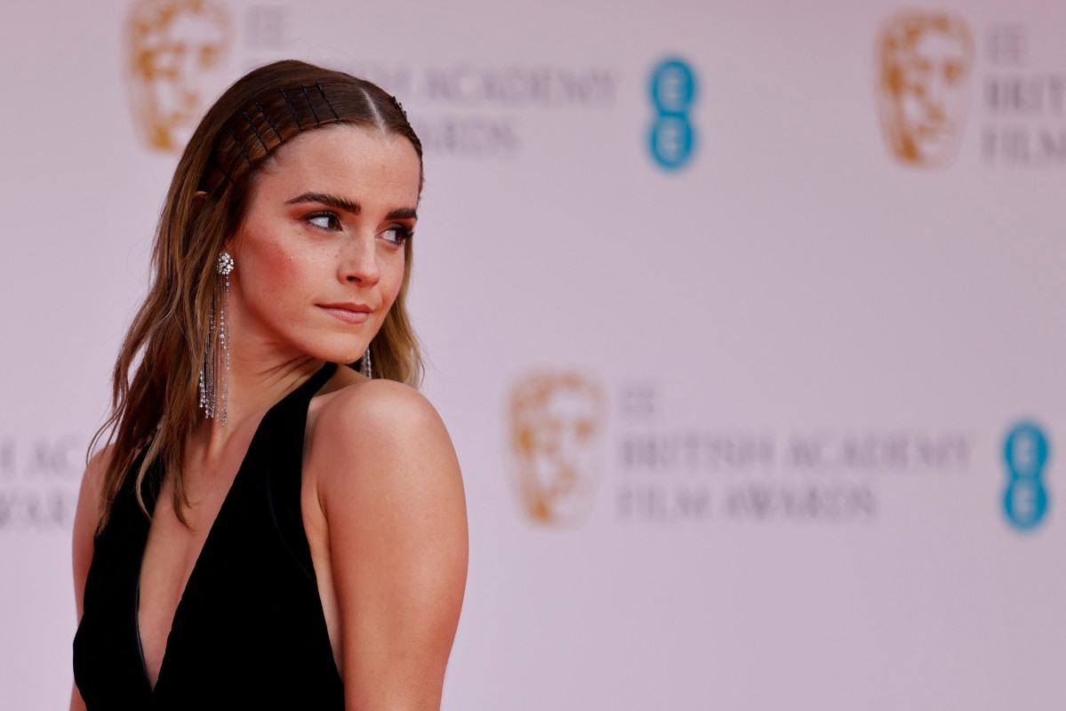 Emma Watson Banned From Driving for 6 Months. Here's Why