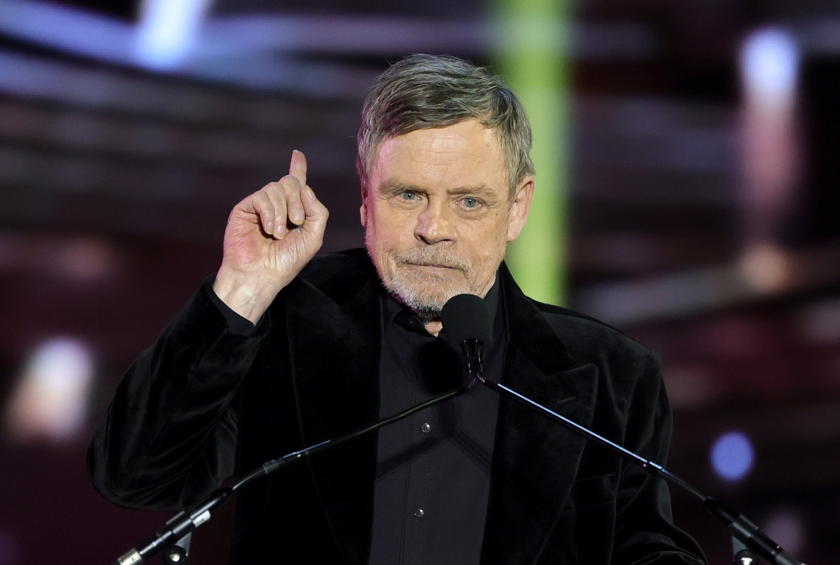 Mark Hamill Makes Announcement About 'Star Wars' Future