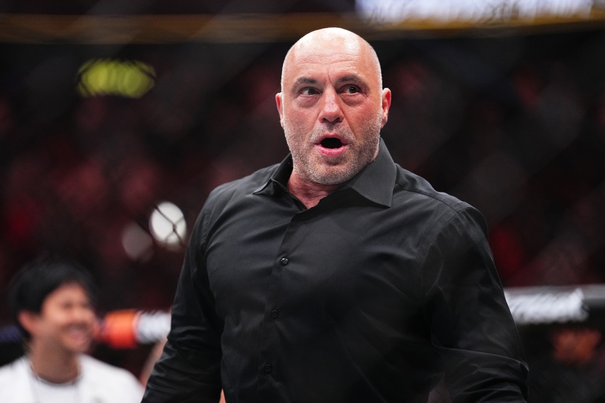 Joe Rogan Issues Concerning 'Warning' to Colorado