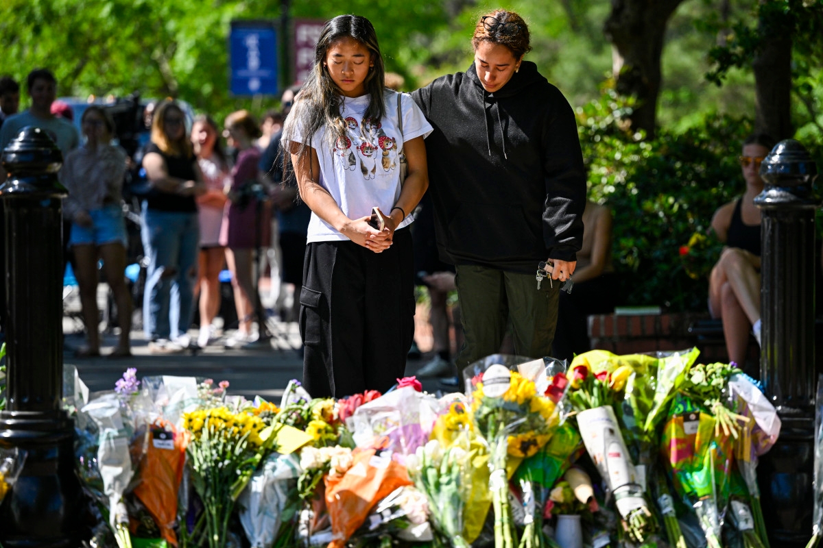 Robert Morales Named as FSU Shooting Victim