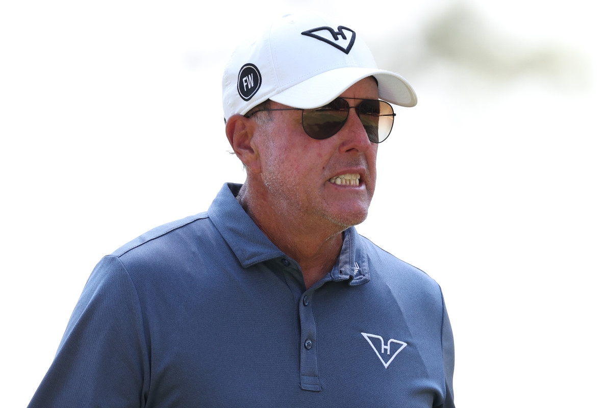 Phil Mickelson Looks Bad After Scottie Scheffler's PGA Championship