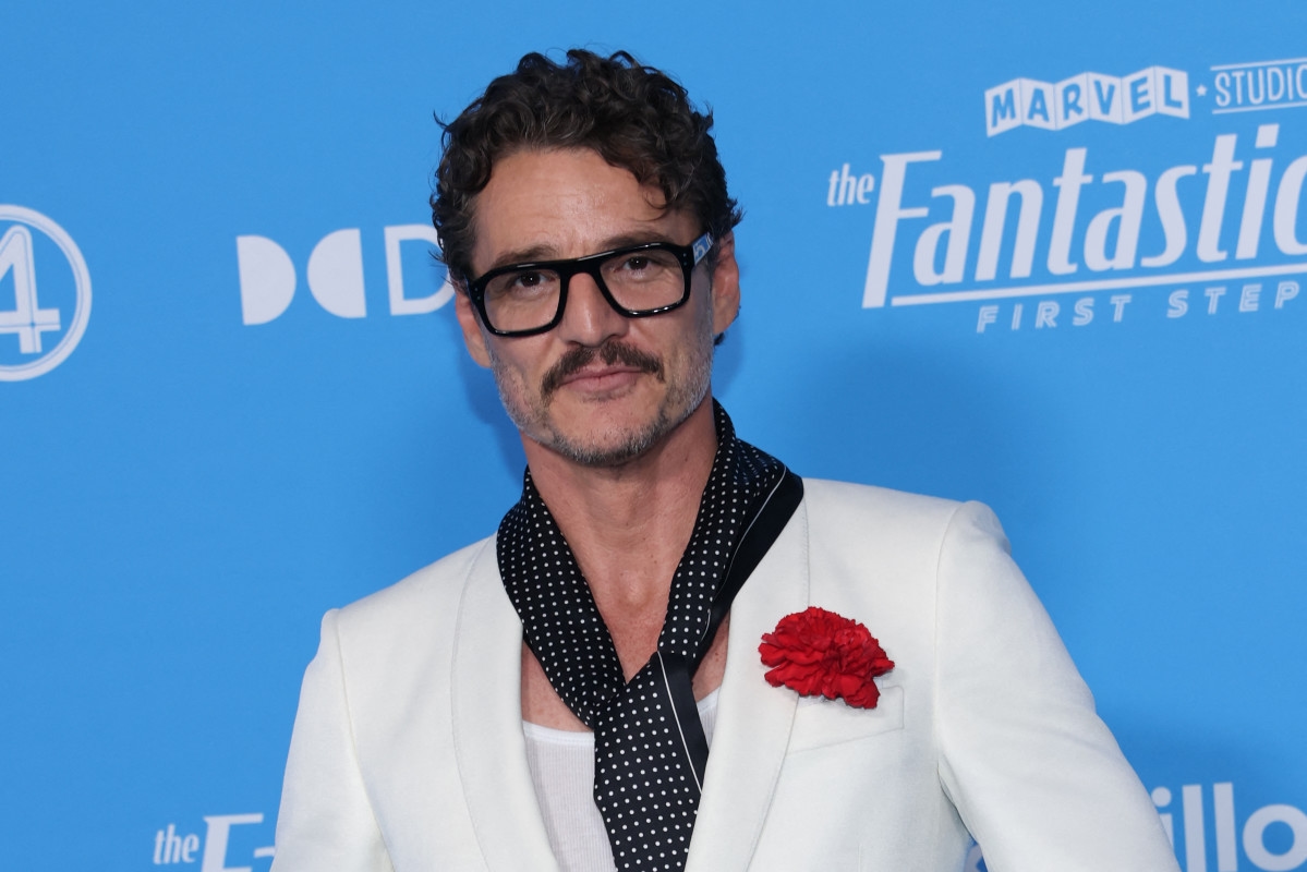 'Fantastic Four' Star Pedro Pascal Would 'Never Fight' Elastigirl of ‘The Incredibles'