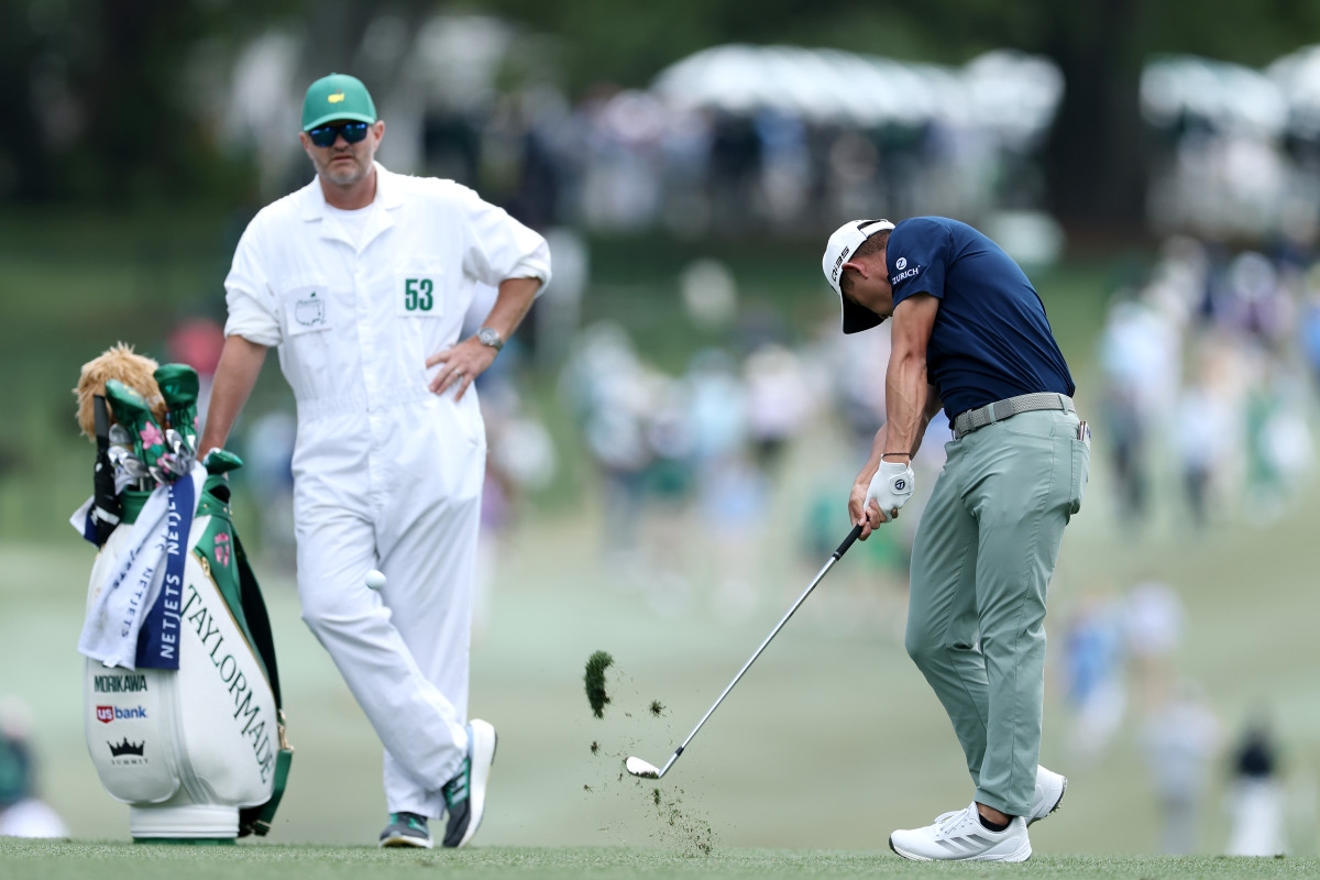 Golf Star Makes Surprise Caddie Change After Disappointing Masters Finish
