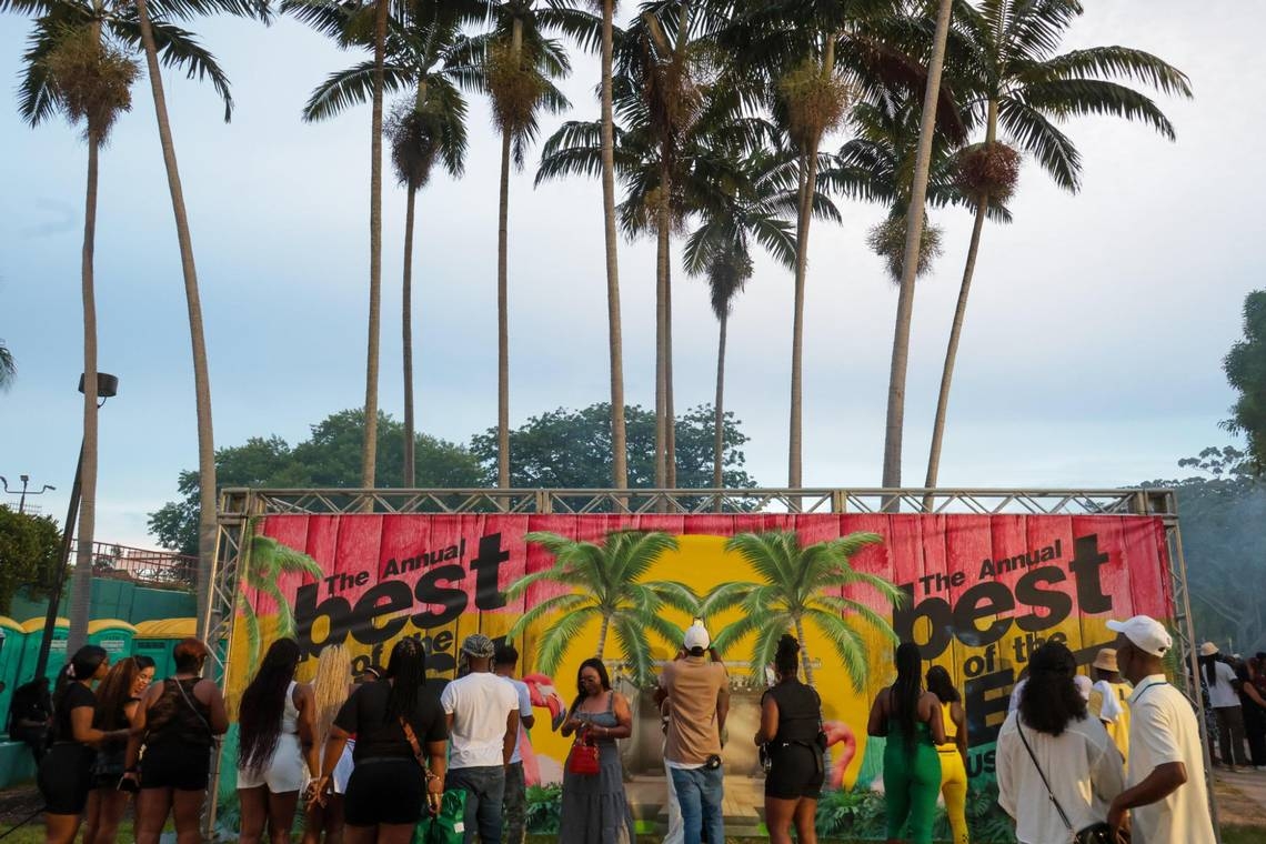 Driver didn't mean to hit officer outside Miami music festival, sister says