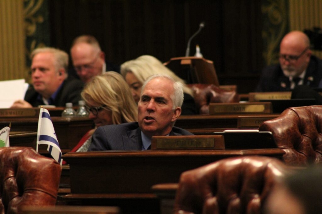 Rep. DeSana introduces bills to repeal Michigan's red flag gun laws