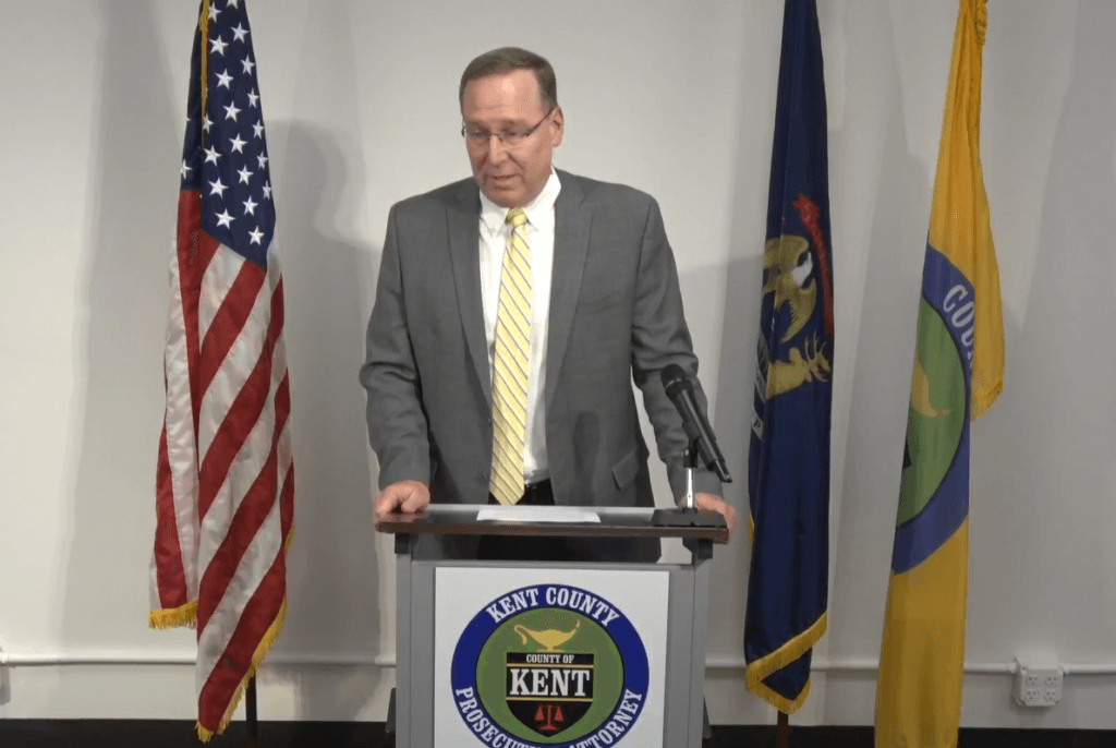 Kent County Prosecutor declines to retry former Grand Rapids police officer in motorist's death