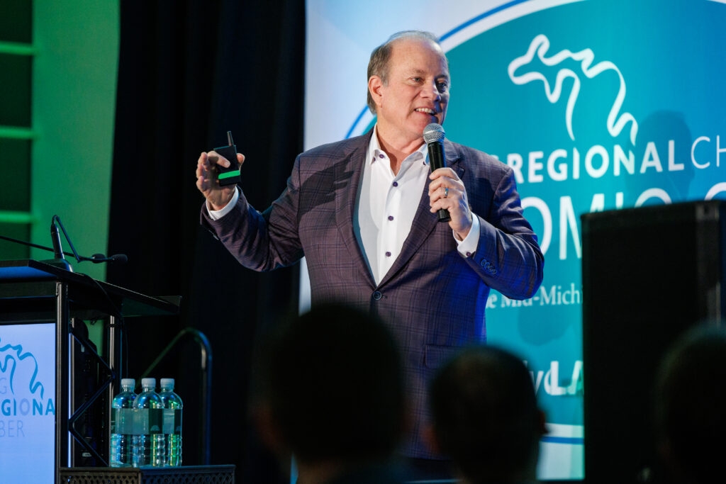 Duggan makes a show of the 2025 Mackinac Policy Conference amid undercurrent of political tension