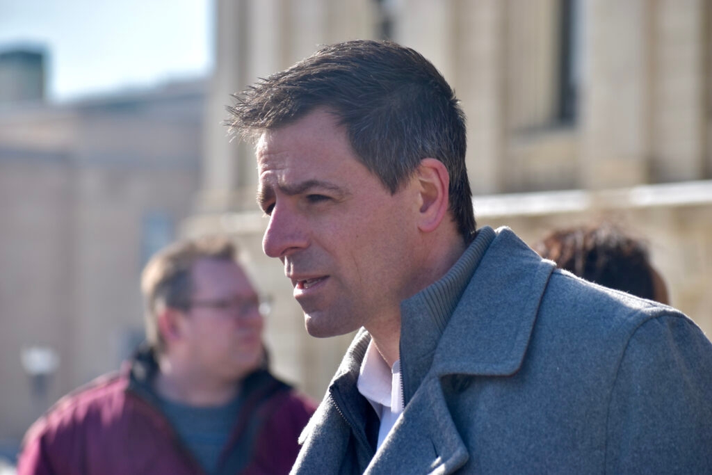Berrien County GOP event featuring pardoned Jan. 6 rioters creates division within community