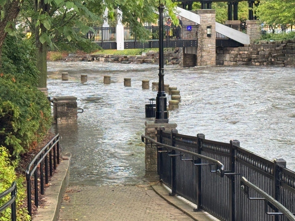 See how dramatically Milwaukee rivers rose during 1,000-year flood