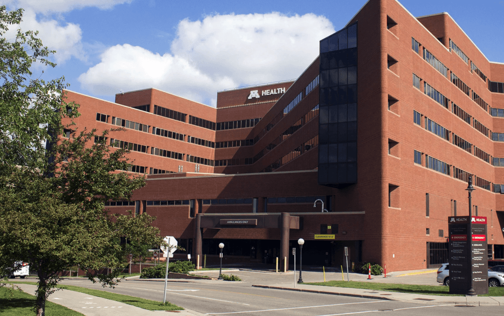 Majority of nearly 1,000 University of Minnesota resident physicians and fellows file for union