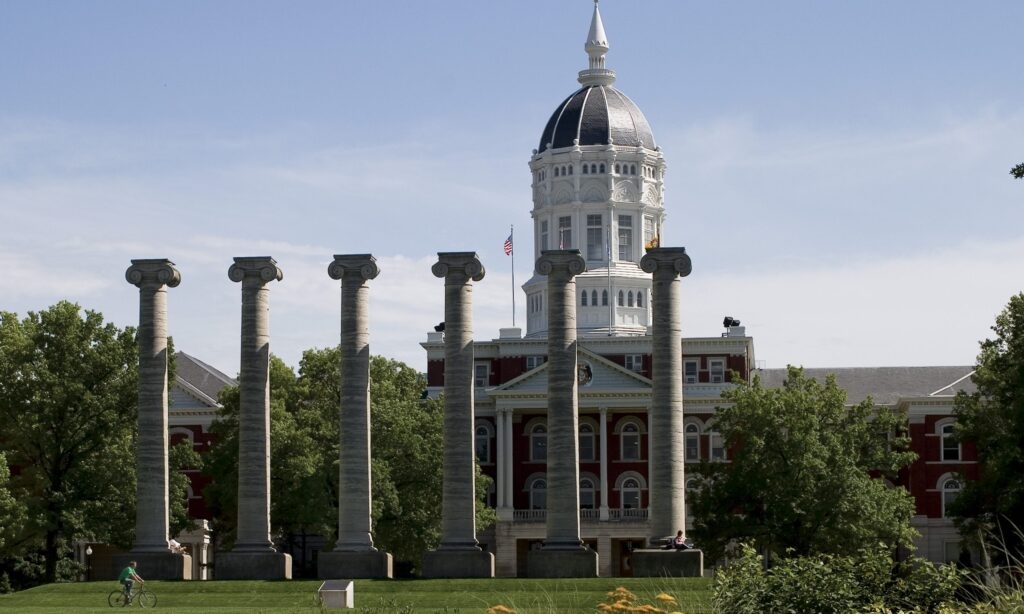 Bill advances removing University of Missouri's exclusive right to certain degrees
