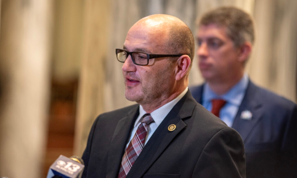 Missouri Secretary of State withdraws state funding of digital library catalog