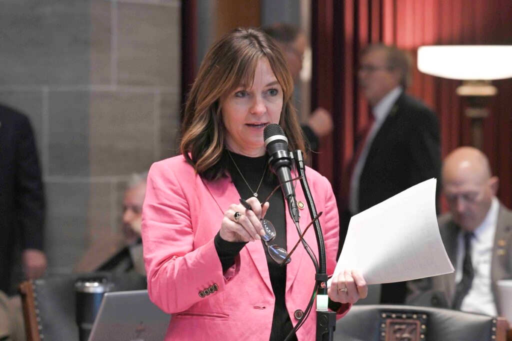 House passes bill to expand hearing aid access under Missouri Medicaid